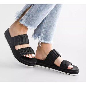 Sorel Roaming Two-Strap Black Slide Sandals Size 7